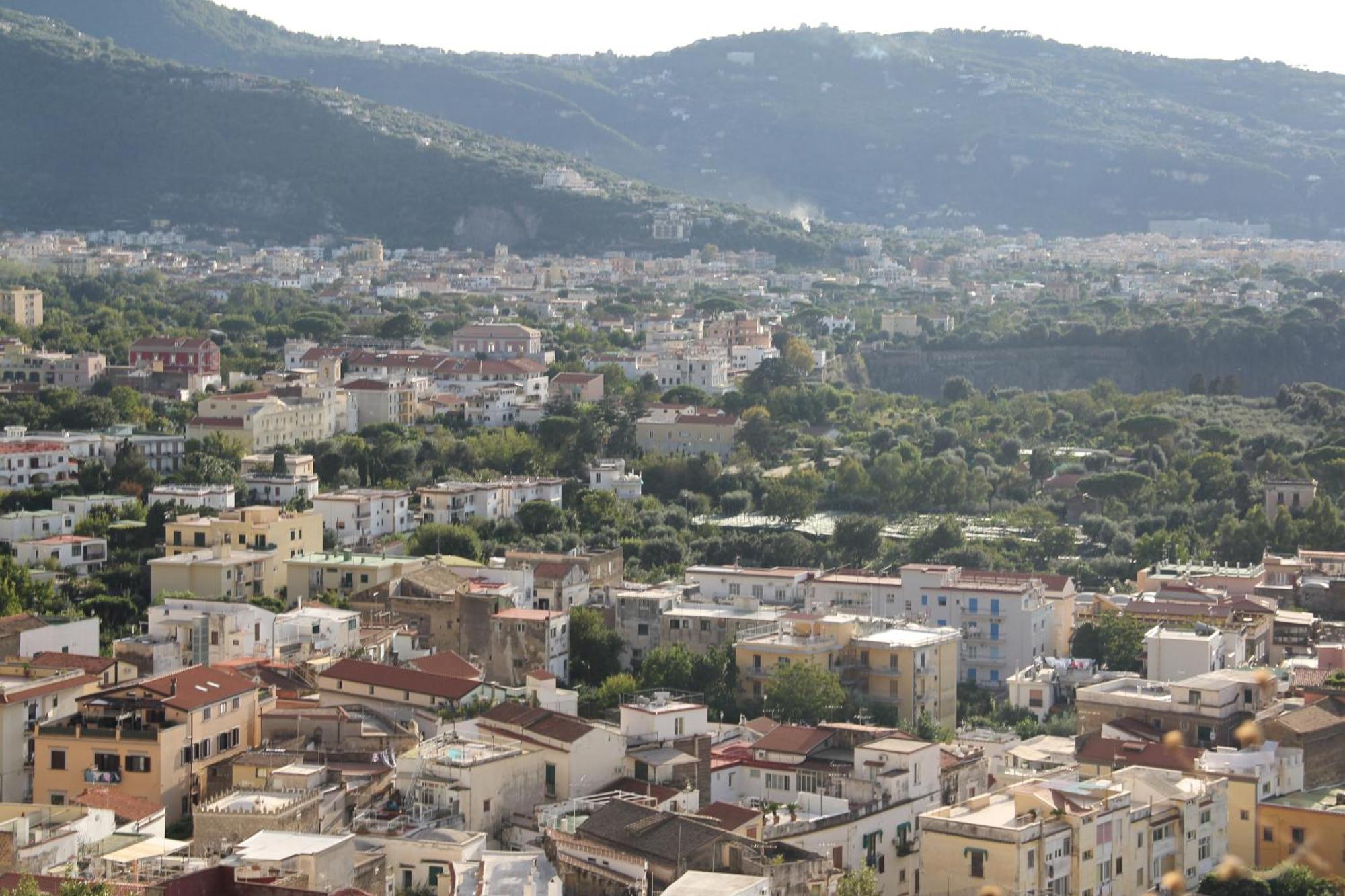 The House Of Peppe&Luisa Apartment Sorrento Exterior photo