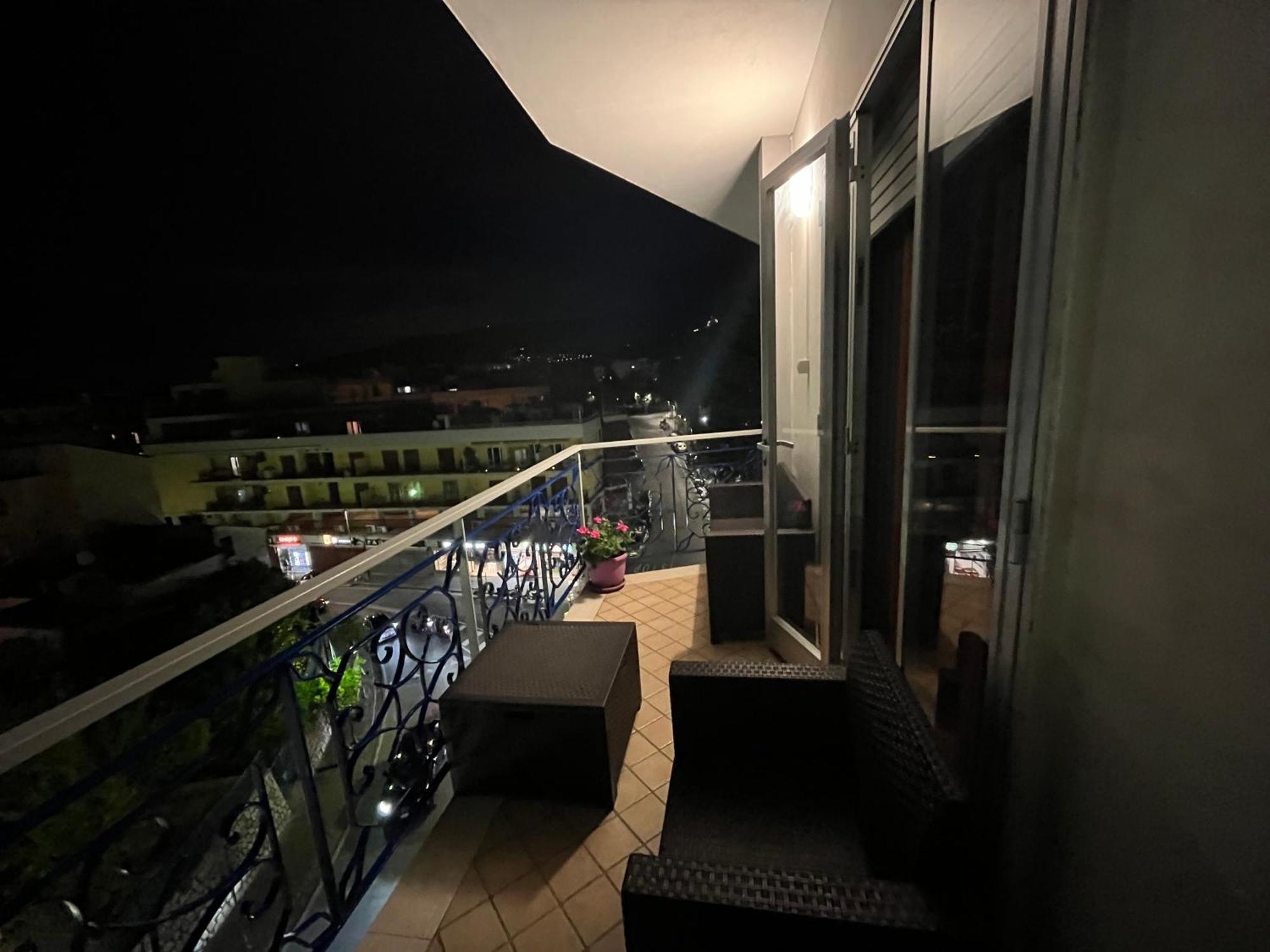 The House Of Peppe&Luisa Apartment Sorrento Exterior photo